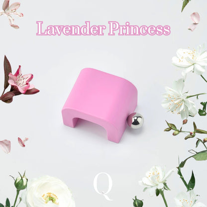 Cat-Eye Nails Magnet