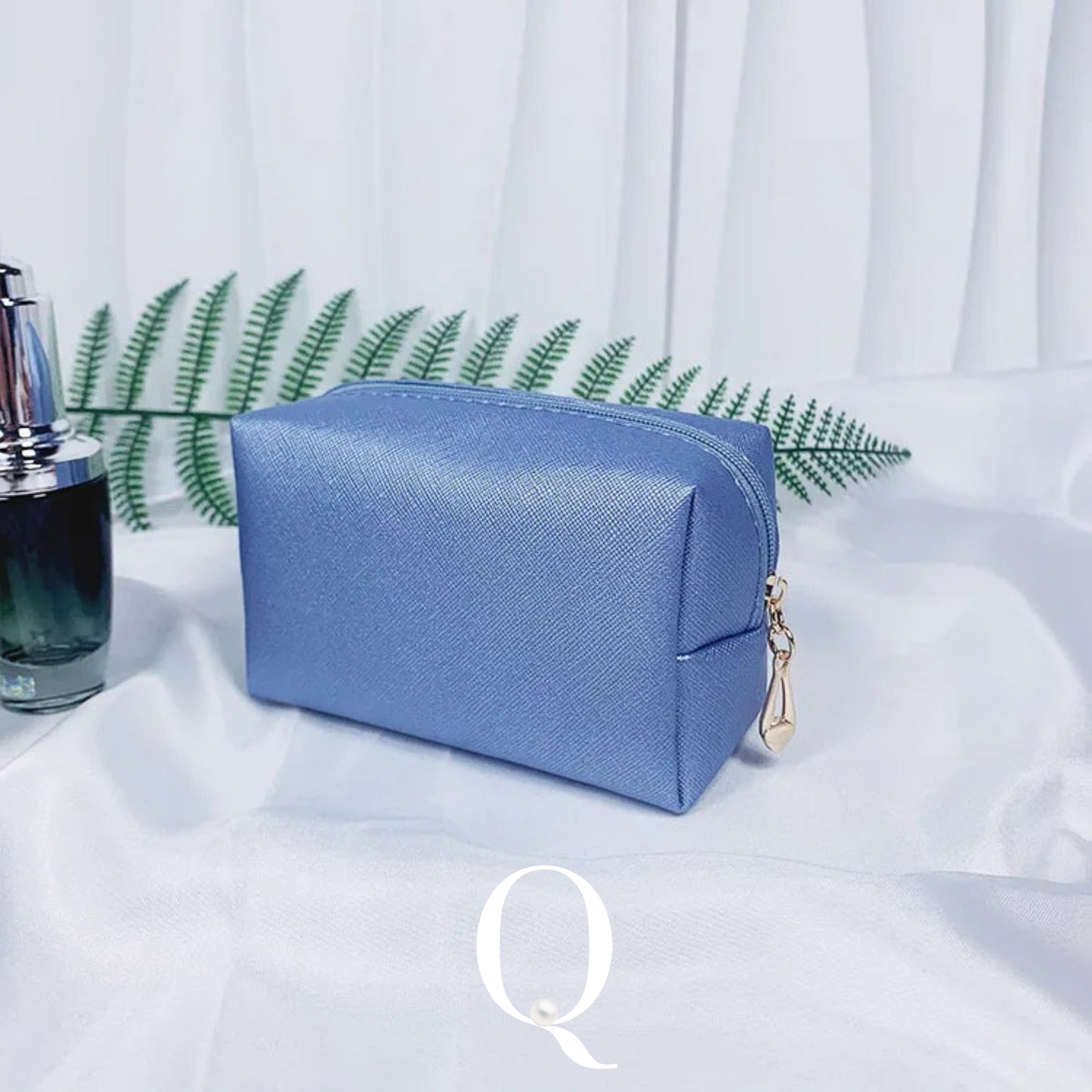 Elegant Makeup & Nail Essentials Bag - The Pearl Queen Travel Beauty Pouch